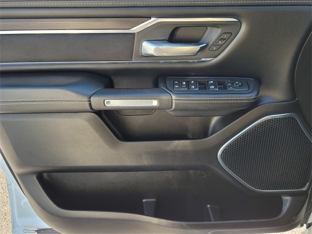 2025 Ram 1500 Laramie Crew Cab 4x4 5'7" Box