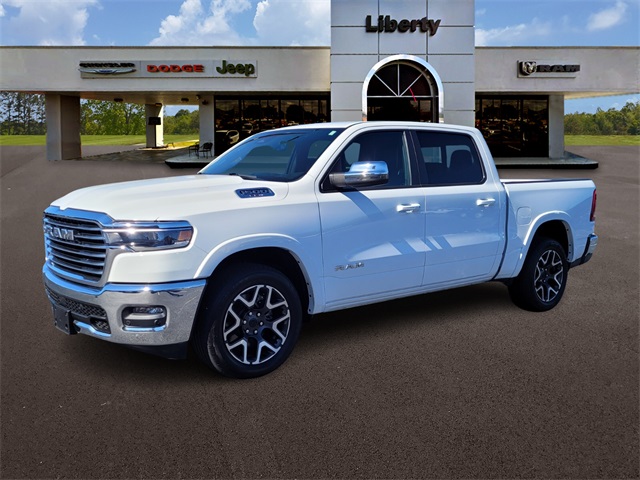 2025 Ram 1500 Laramie Crew Cab 4x4 5'7" Box