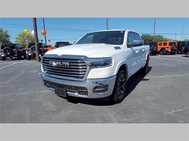 2025 Ram 1500 Laramie Crew Cab 4x4 5'7" Box