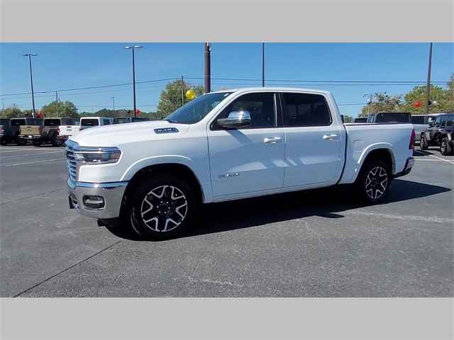 2025 Ram 1500 Laramie Crew Cab 4x4 5'7" Box