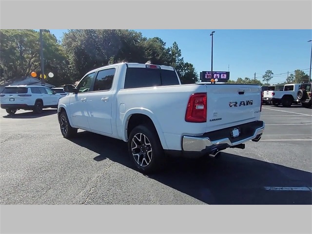 2025 Ram 1500 Laramie Crew Cab 4x4 5'7" Box