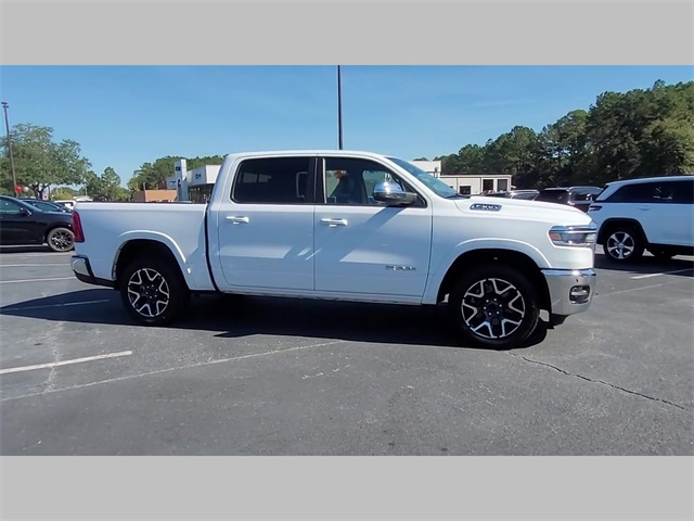 2025 Ram 1500 Laramie Crew Cab 4x4 5'7" Box