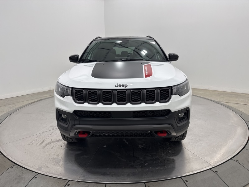 2026 Jeep Compass Trailhawk photo 2