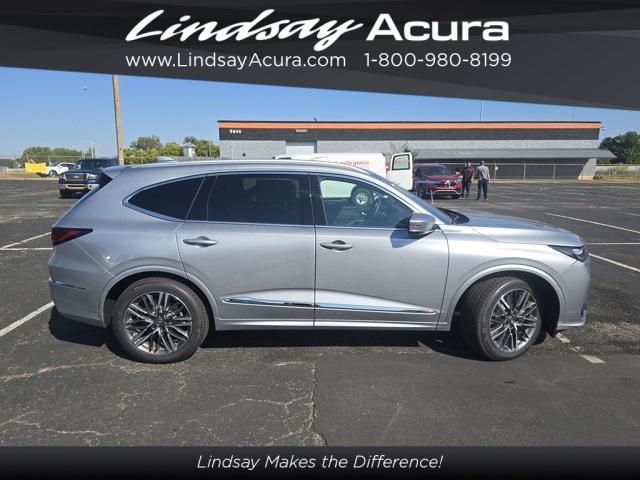 2026 Acura MDX SH-AWD Advance photo 2