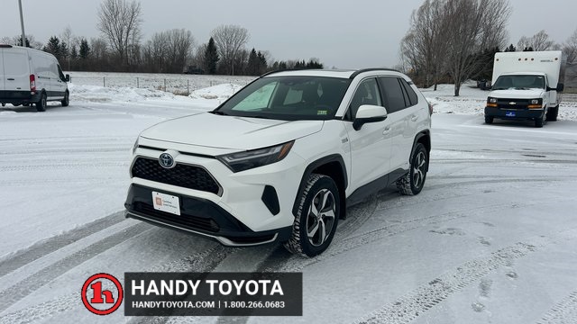 2024 Toyota RAV4 SE