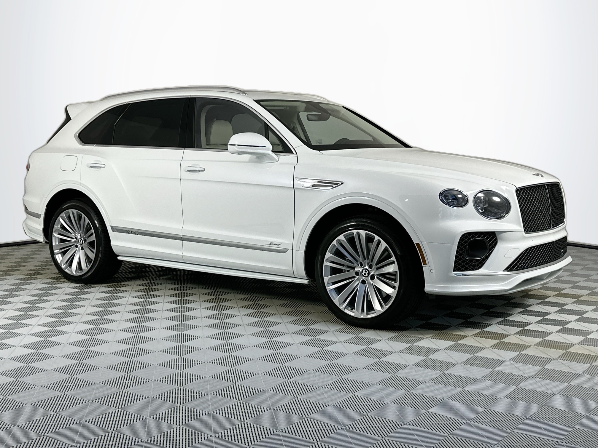 used 2022 Bentley Bentayga car, priced at $189,998