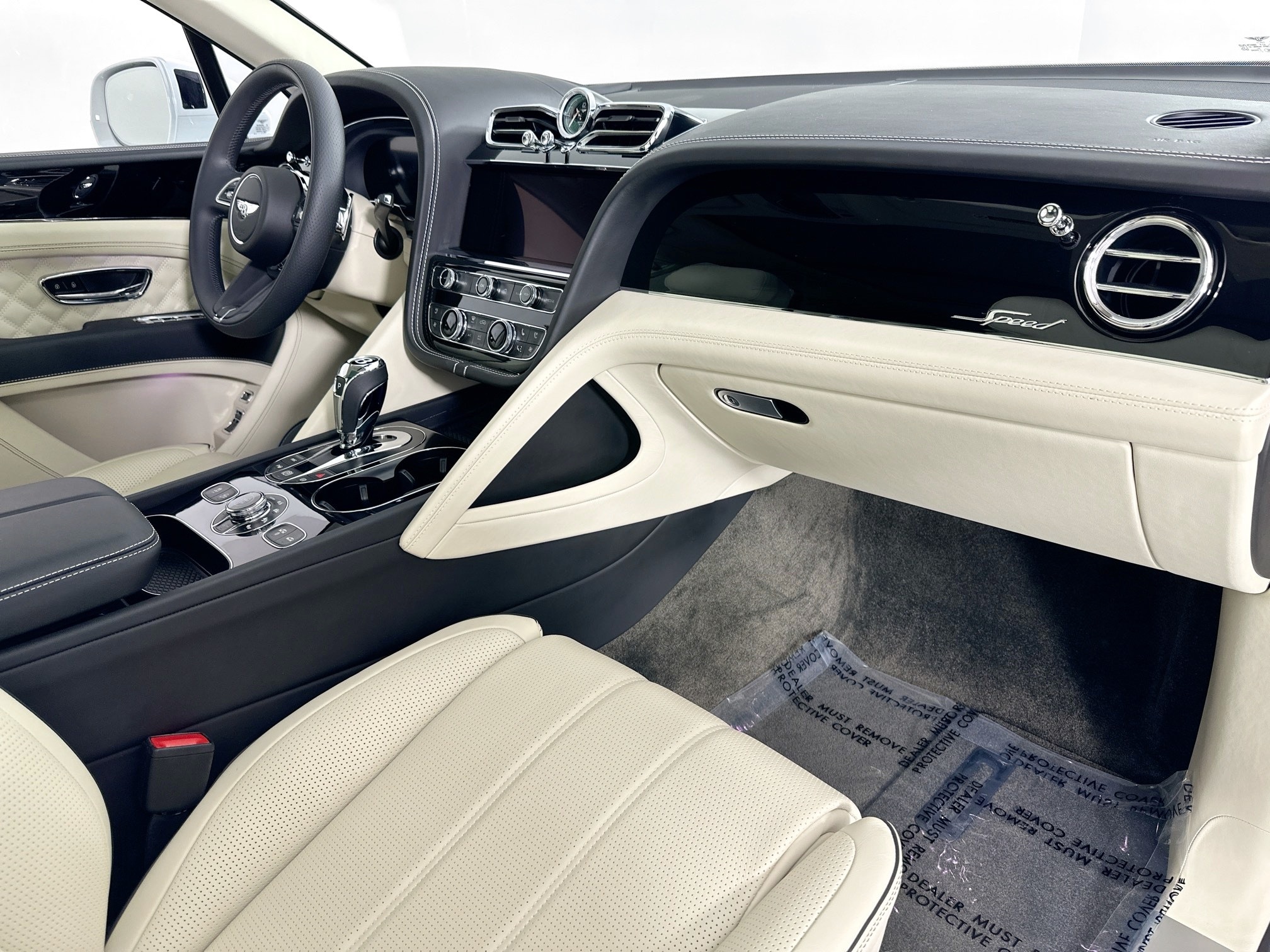 used 2022 Bentley Bentayga car, priced at $189,998