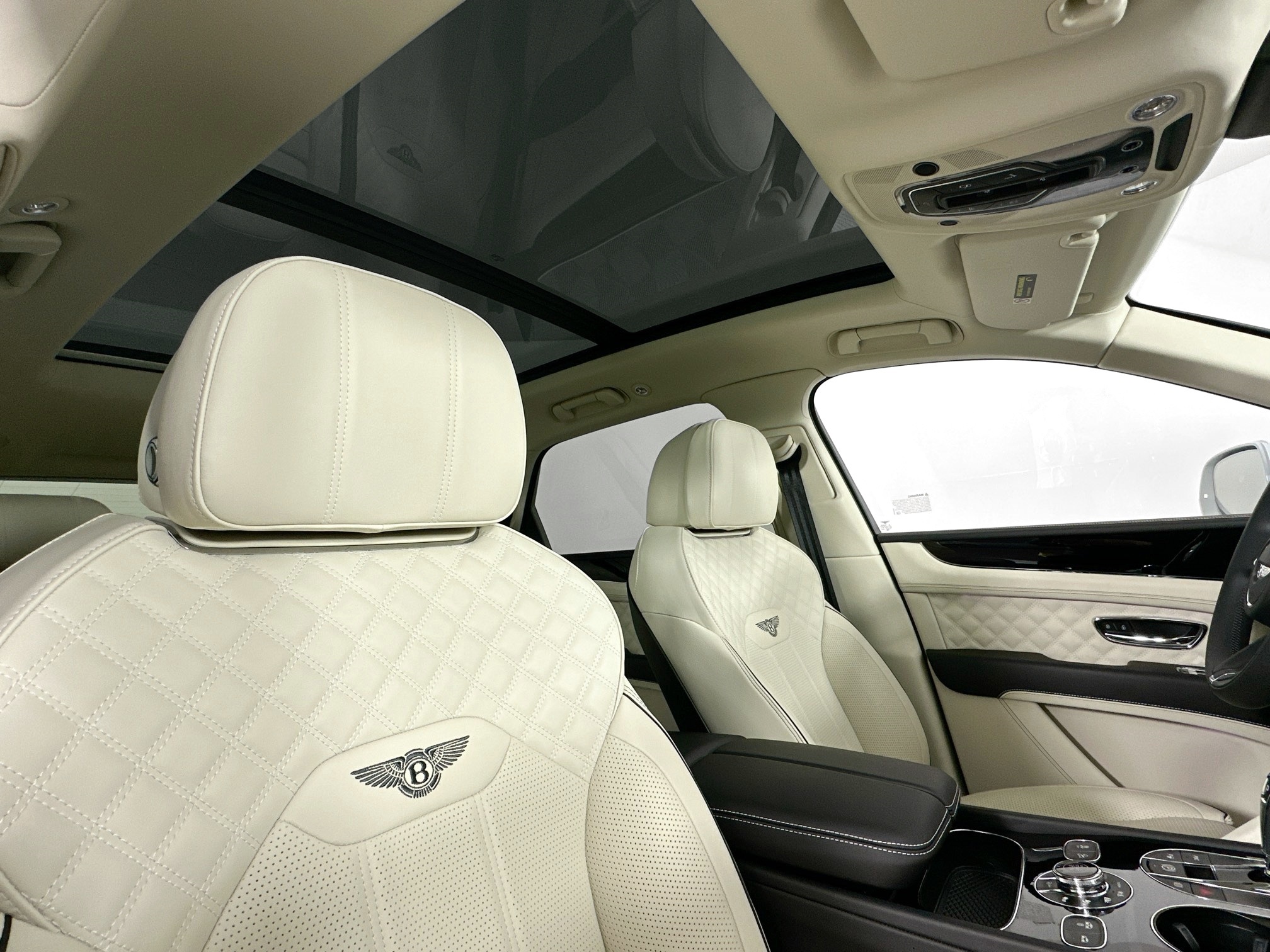 used 2022 Bentley Bentayga car, priced at $189,998