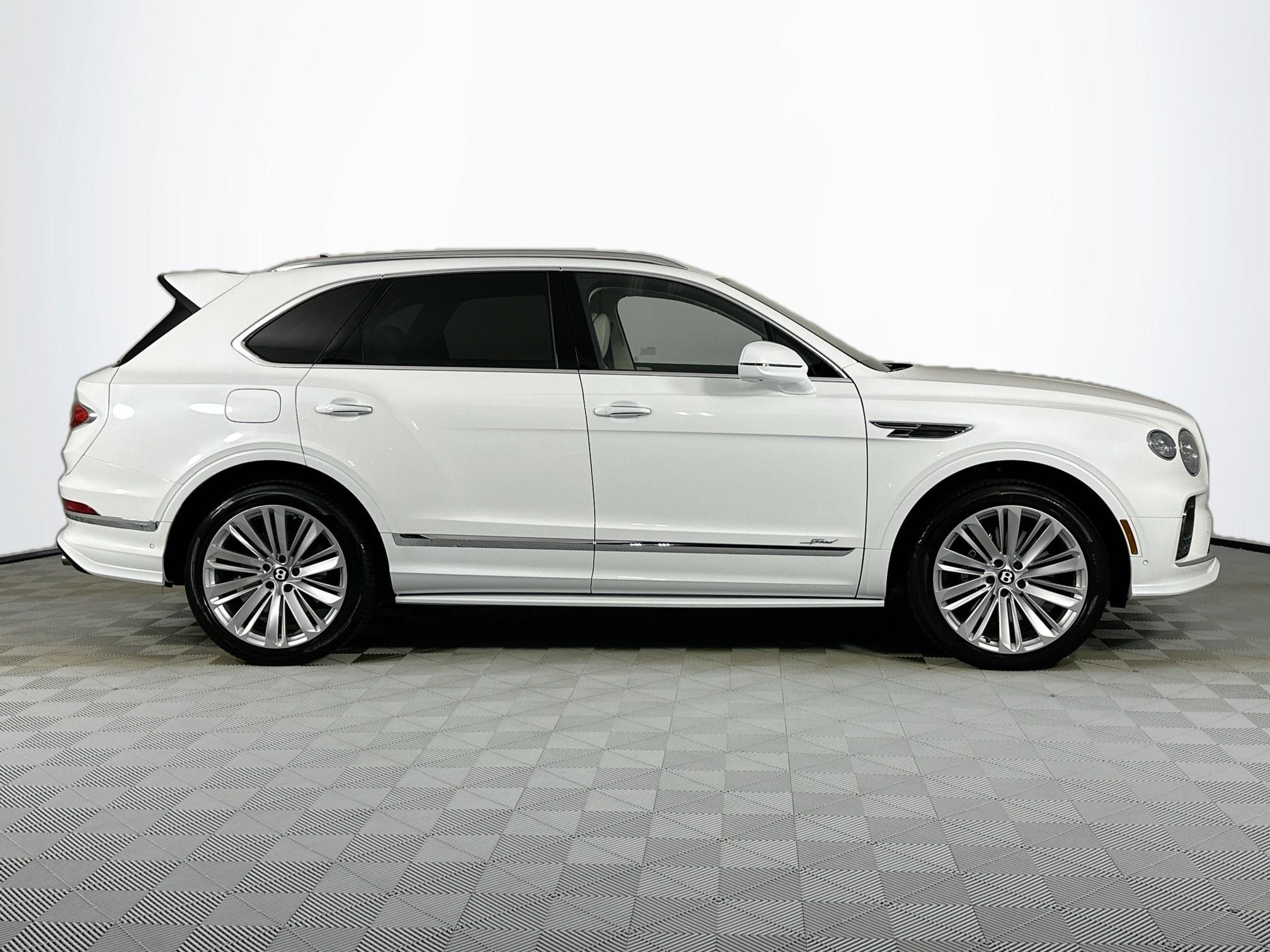used 2022 Bentley Bentayga car, priced at $189,998