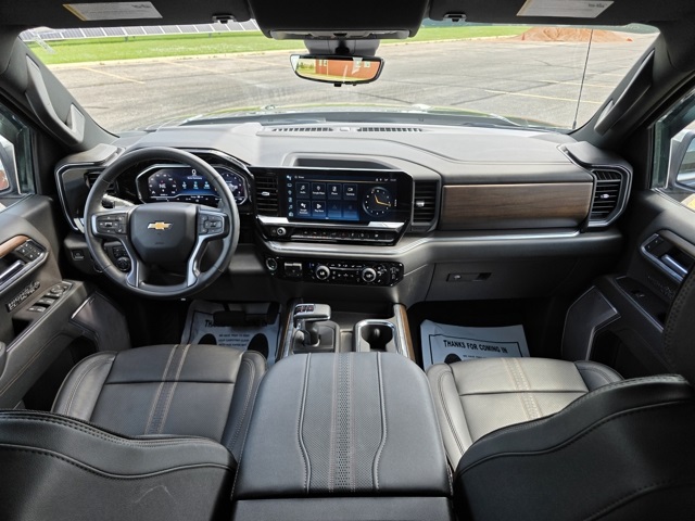2023 Chevrolet Silverado 1500 High Country