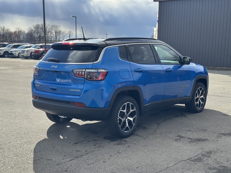 2026 Jeep Compass Limited photo 3