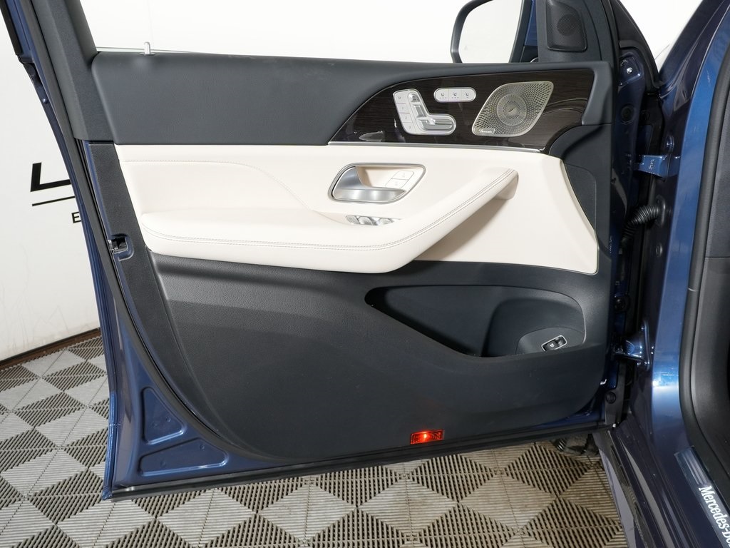 new 2026 Mercedes-Benz GLE car, priced at $73,505