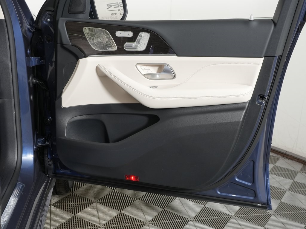 new 2026 Mercedes-Benz GLE car, priced at $73,505