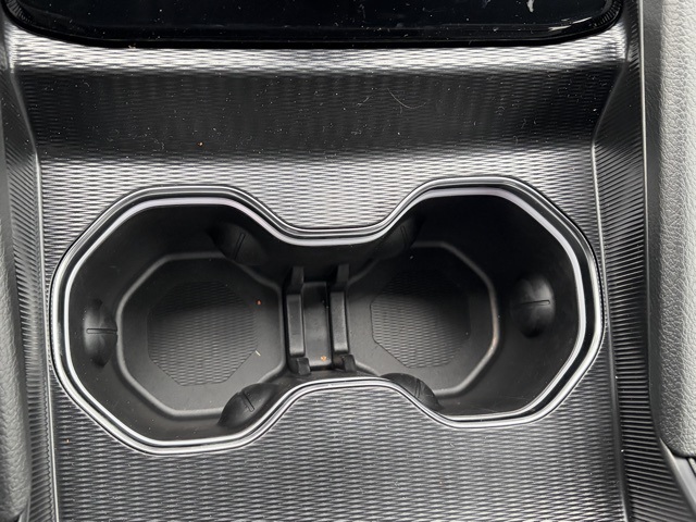 new 2026 Jeep Grand Cherokee car, priced at $39,270