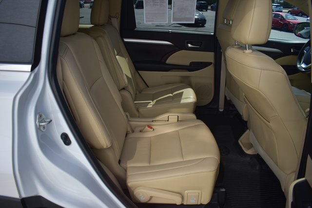 2019 Toyota Highlander XLE photo 15