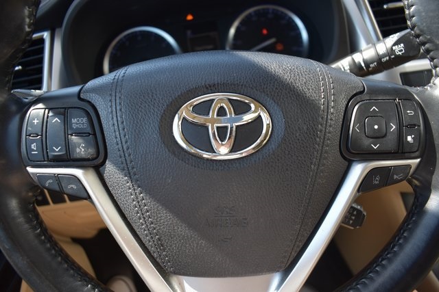 2019 Toyota Highlander XLE photo 18