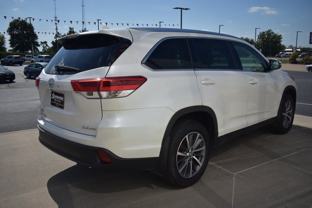 2019 Toyota Highlander XLE photo 4