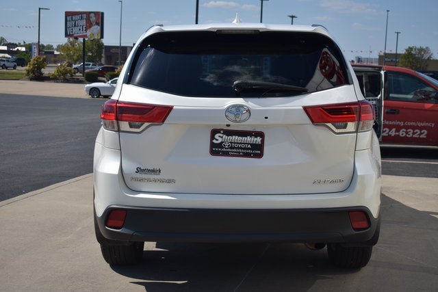 2019 Toyota Highlander XLE photo 5