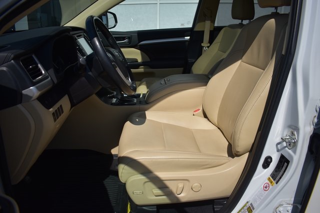 2019 Toyota Highlander XLE photo 8