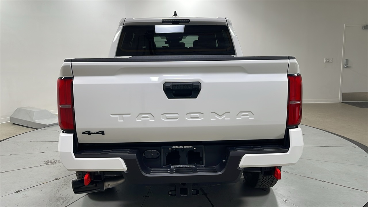 2025 Toyota Tacoma TRD Off-Road Double Cab photo 4