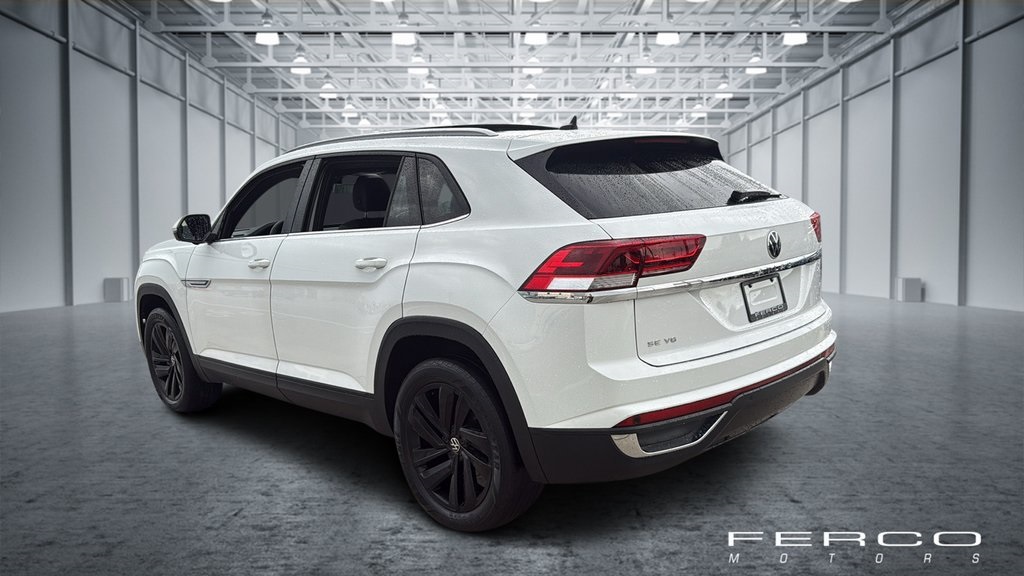 2021 Volkswagen Atlas Cross Sport V6 SE Technology photo 2