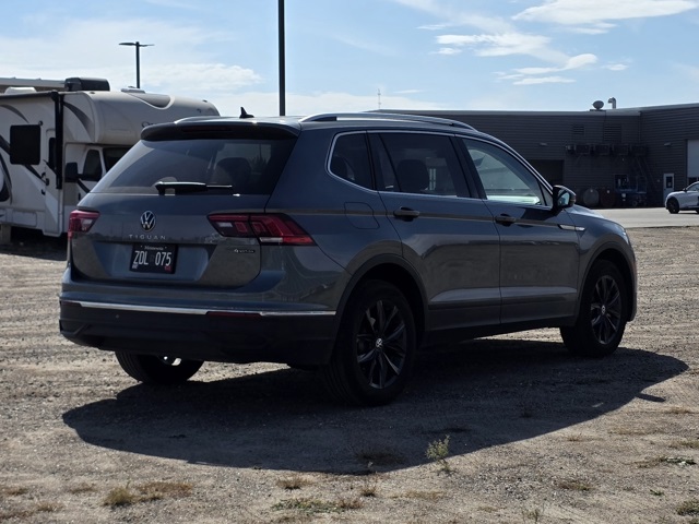 2024 Volkswagen Tiguan 2.0T SE