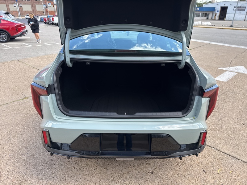 2025 Kia K4 GT-Line photo 10