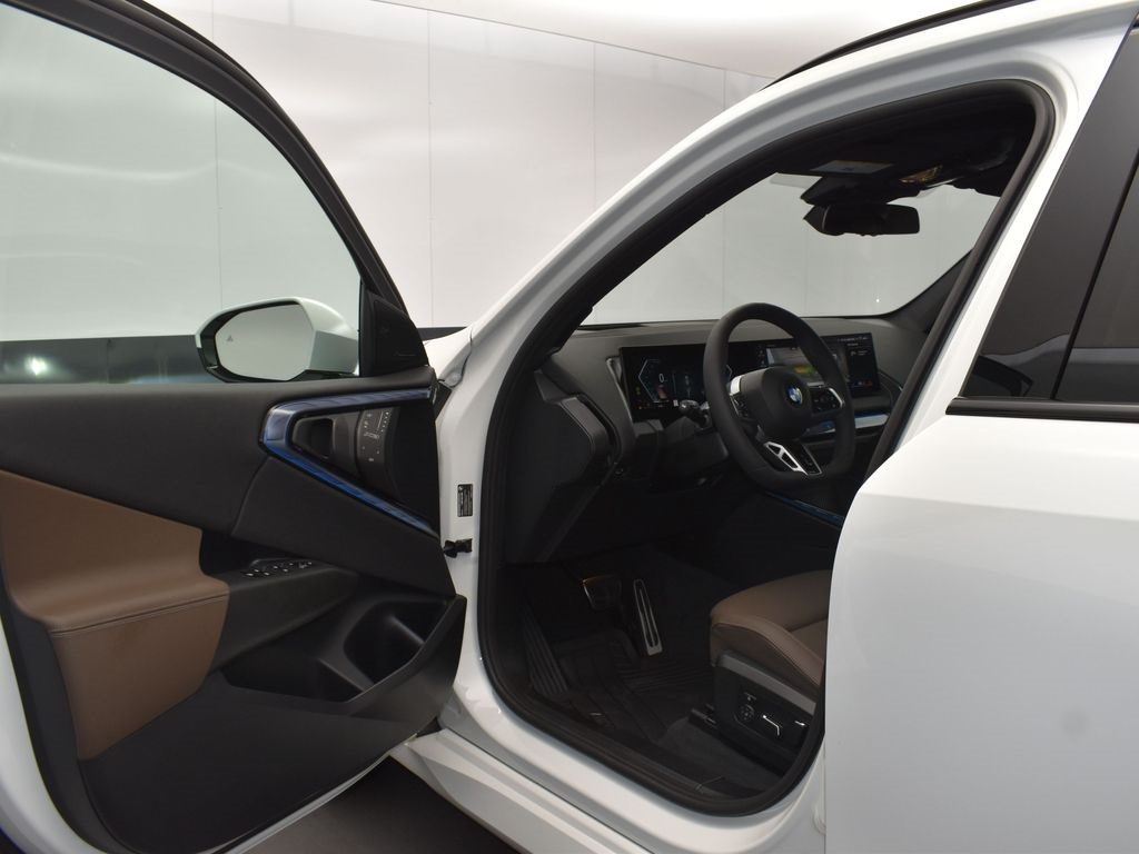 2025 Alpine White BMW X3 30 xDrive AWD SUV