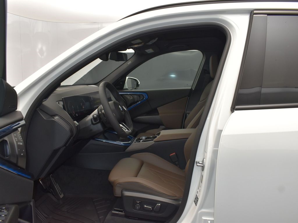 2025 Alpine White BMW X3 30 xDrive AWD SUV
