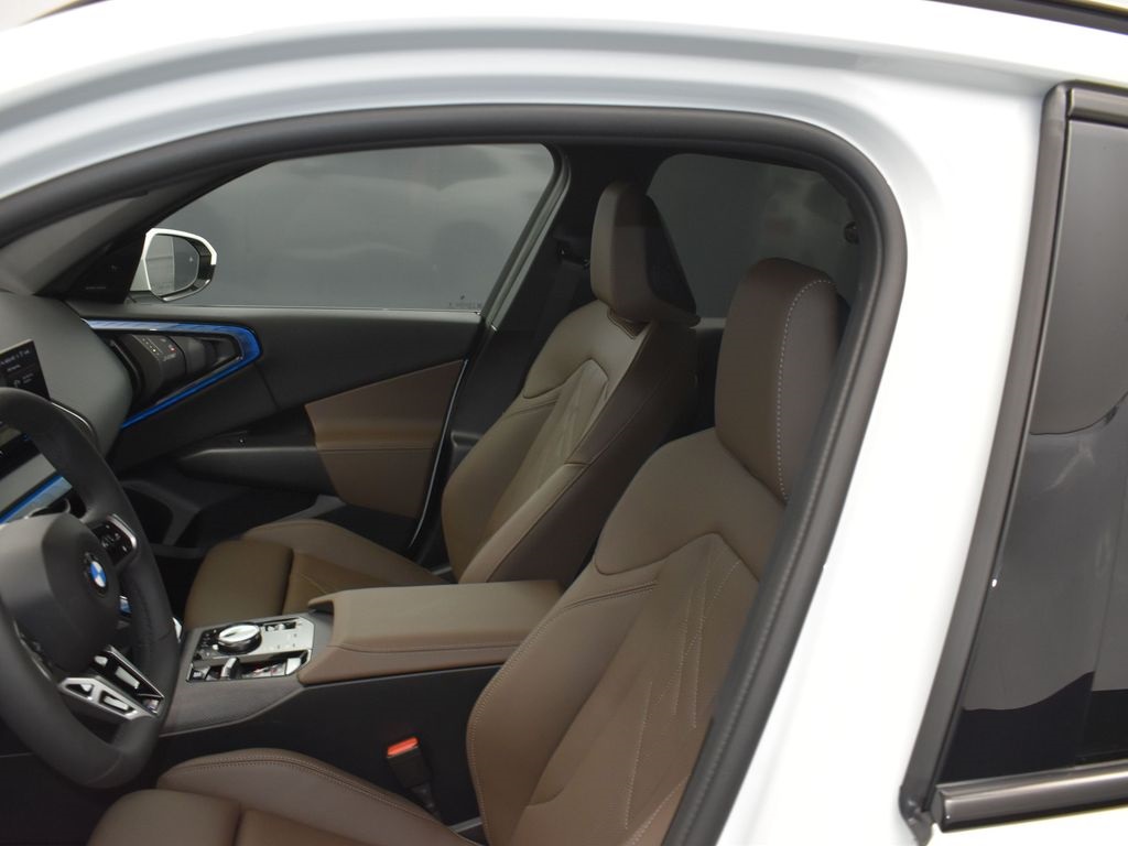 2025 Alpine White BMW X3 30 xDrive AWD SUV