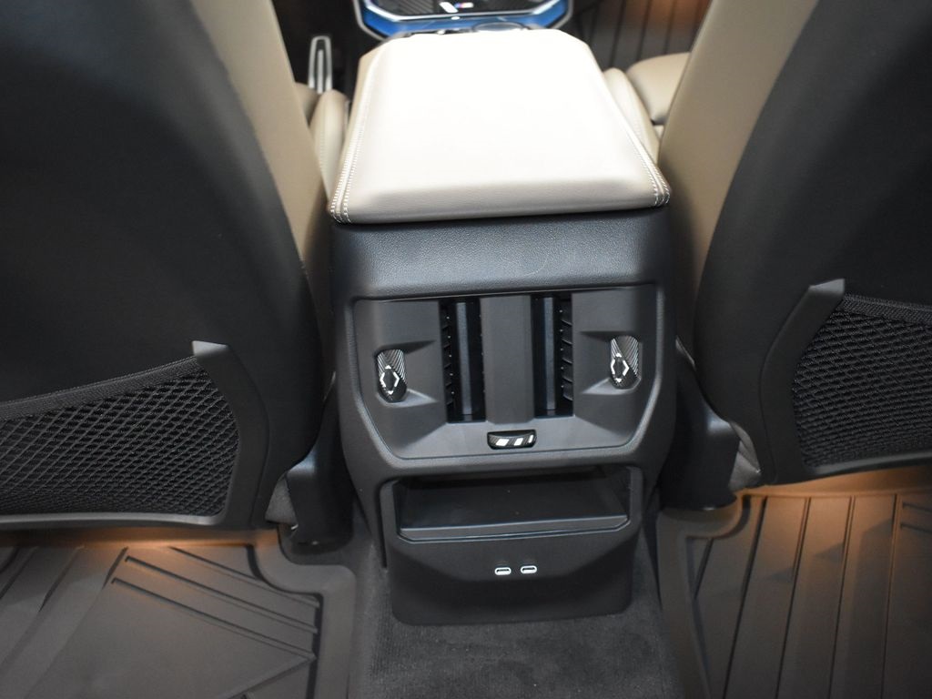2025 Alpine White BMW X3 30 xDrive AWD SUV