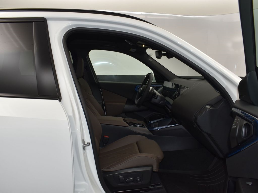 2025 Alpine White BMW X3 30 xDrive AWD SUV