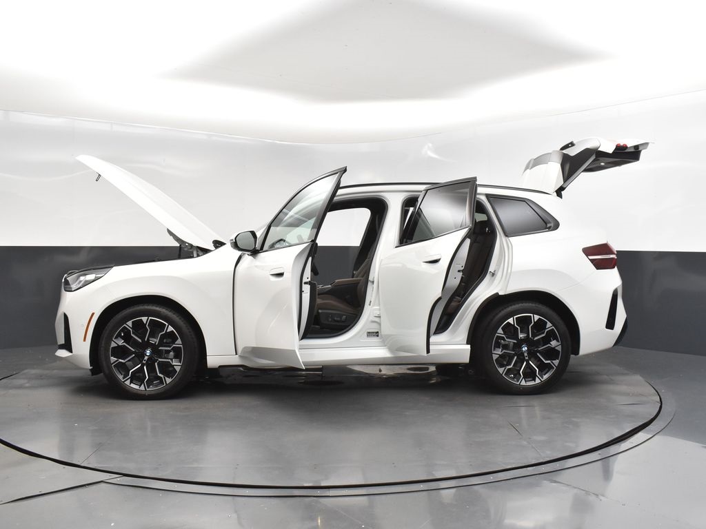 2025 Alpine White BMW X3 30 xDrive AWD SUV