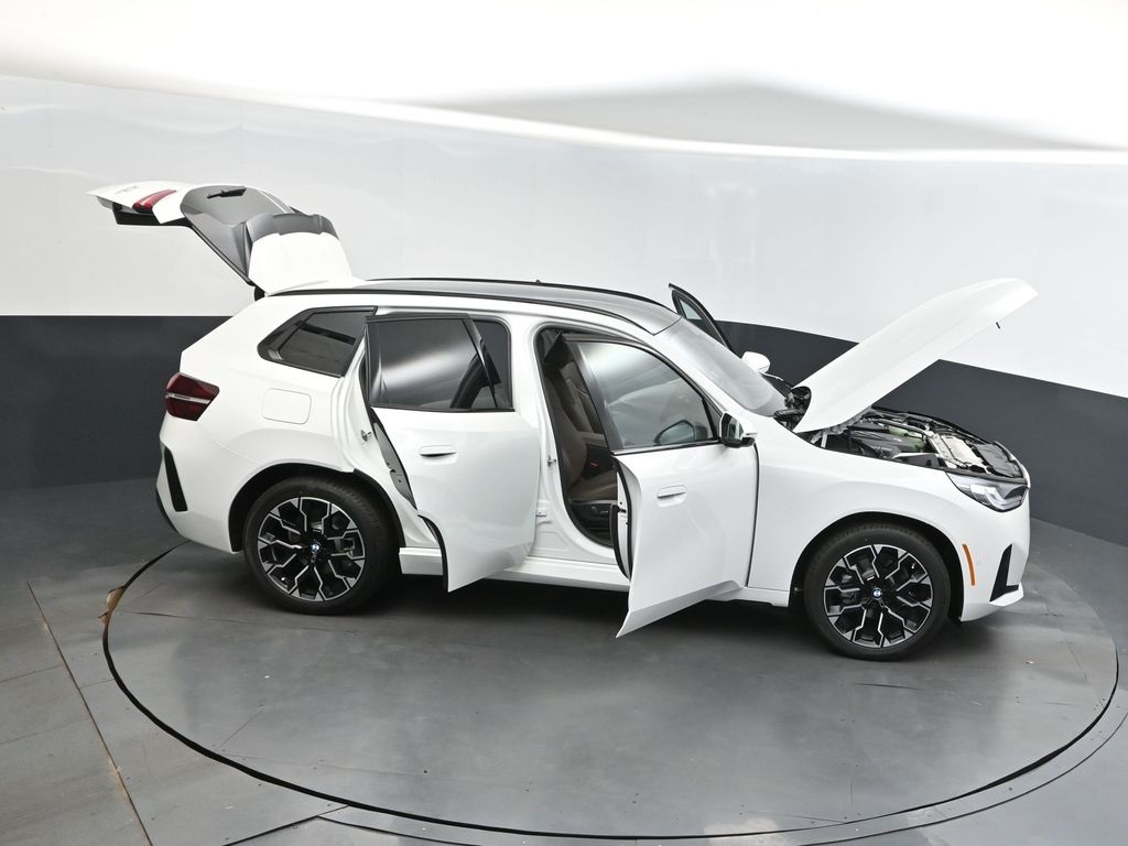 2025 Alpine White BMW X3 30 xDrive AWD SUV