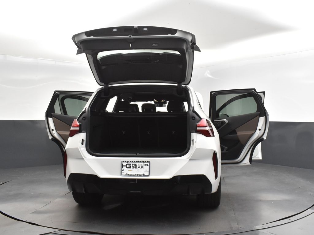 2025 Alpine White BMW X3 30 xDrive AWD SUV