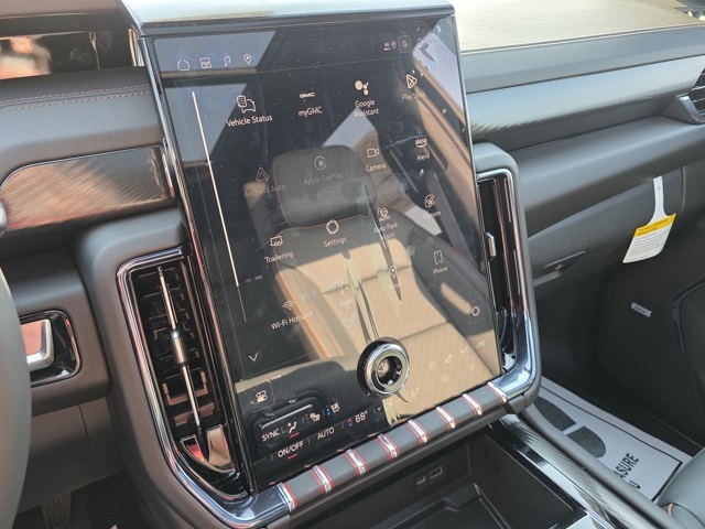 2025 GMC Yukon 4WD AT4