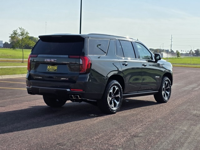 2025 GMC Yukon 4WD AT4