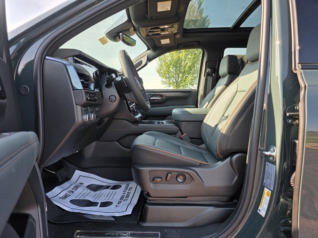 2025 GMC Yukon 4WD AT4