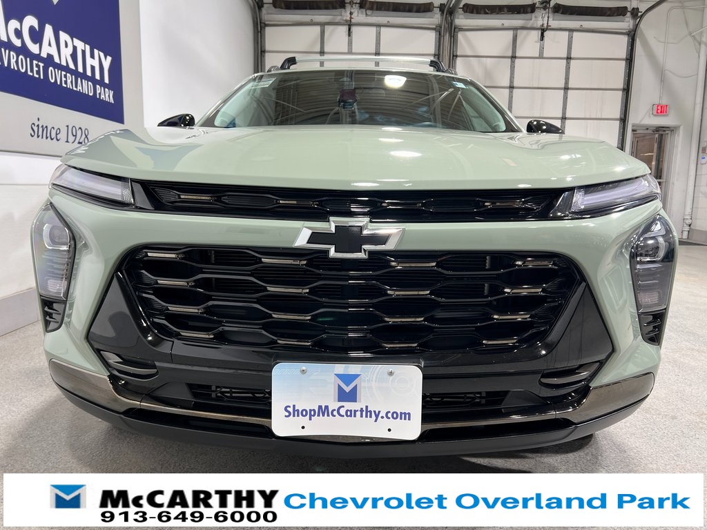 Used 2025 Chevrolet Trax SUV