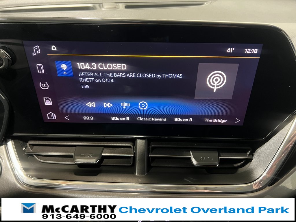 Used 2025 Chevrolet Trax SUV