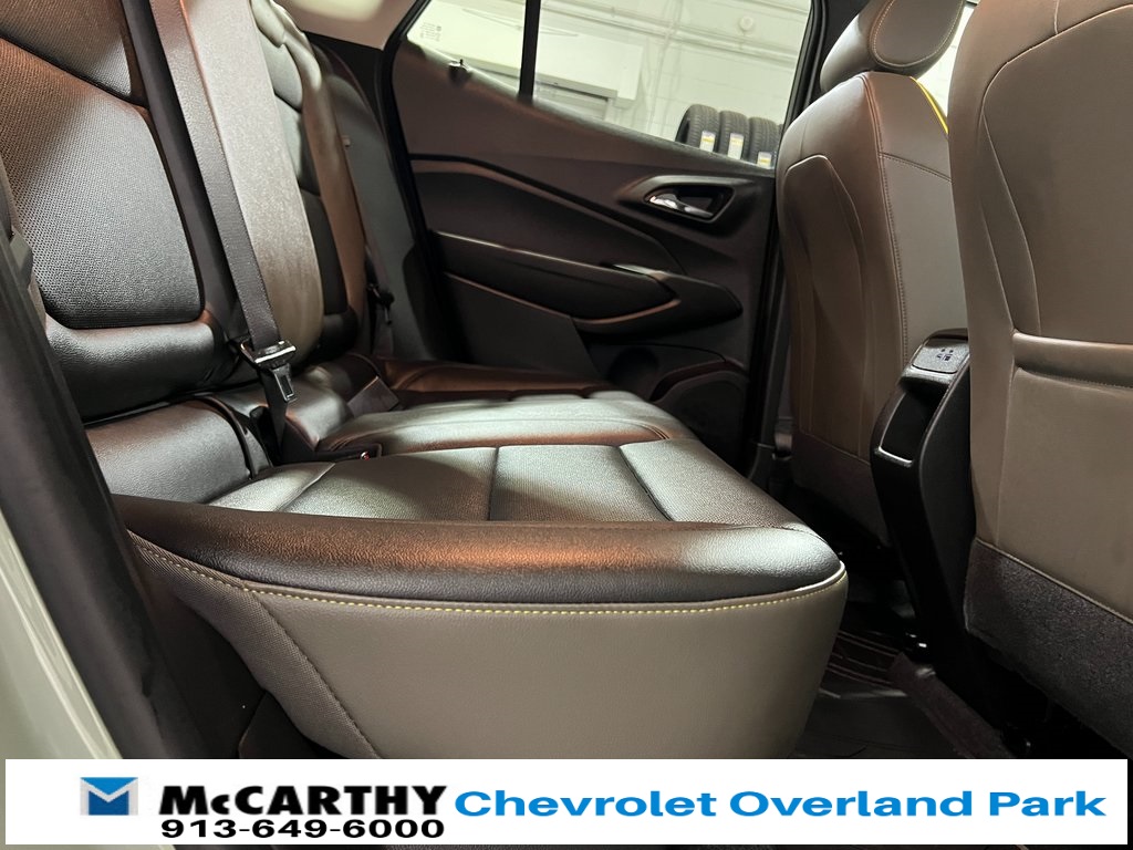 Used 2025 Chevrolet Trax SUV