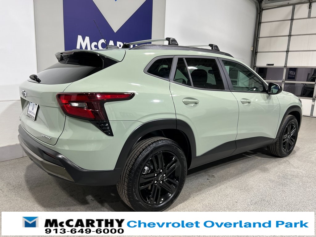 Used 2025 Chevrolet Trax SUV