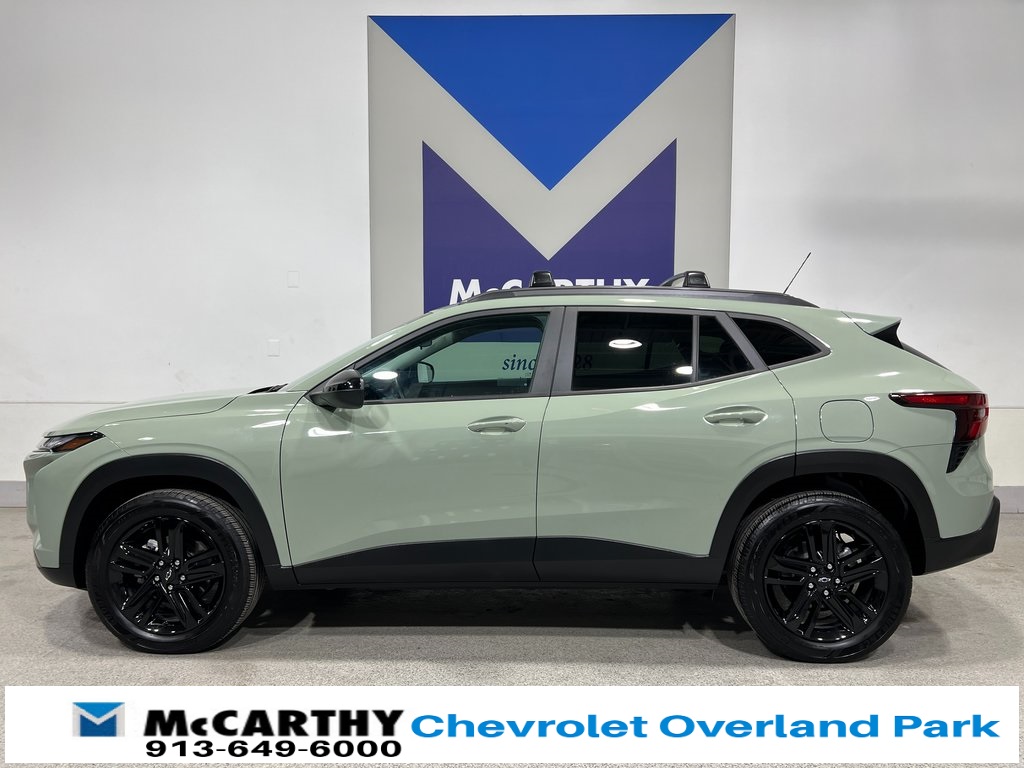 Used 2025 Chevrolet Trax SUV