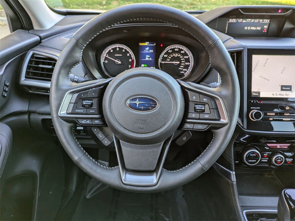 2023 Subaru Forester Touring photo 13