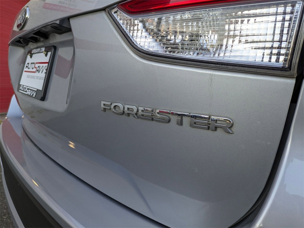 2023 Subaru Forester Touring photo 25
