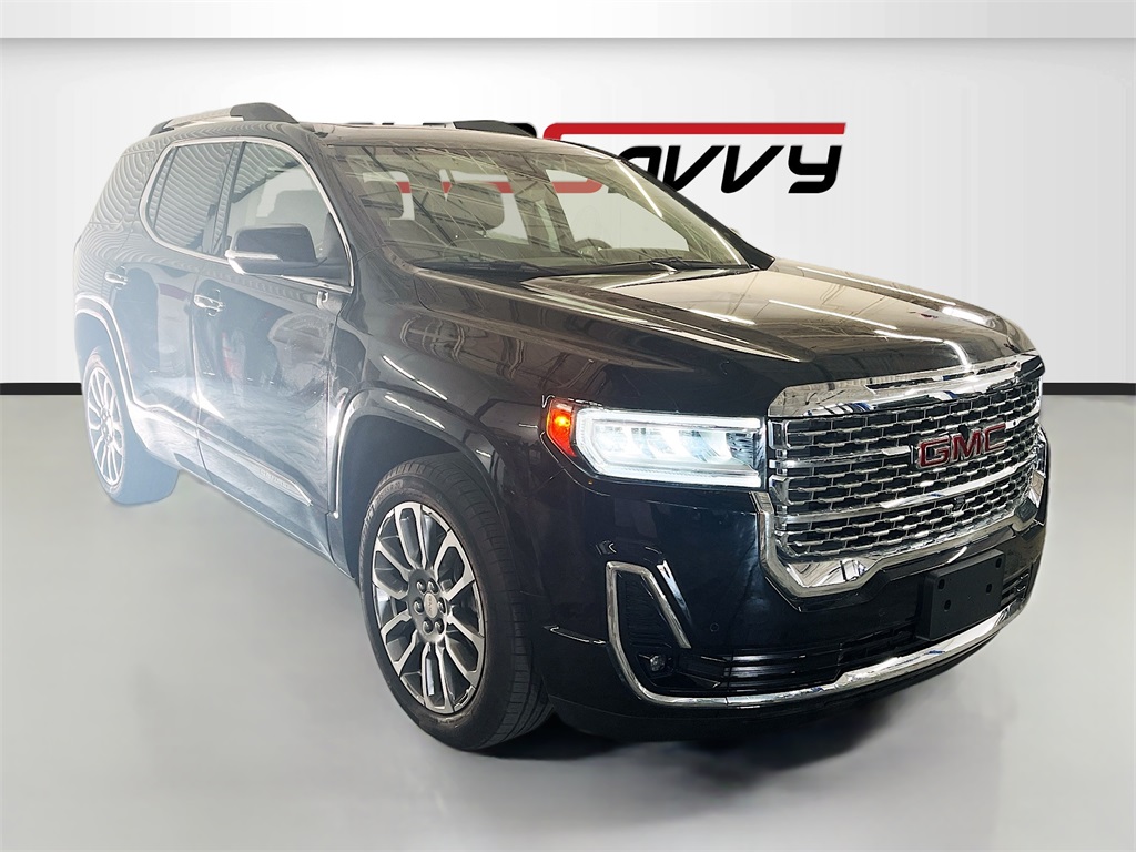 2023 GMC Acadia Denali's photo