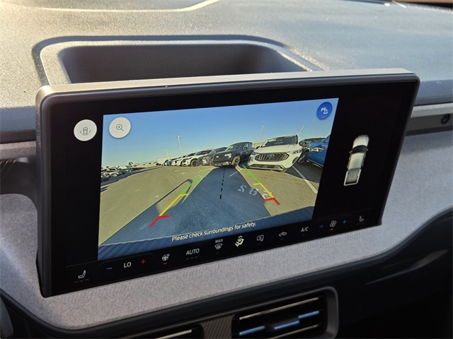 New 2025 Ford Maverick XLT 4D Crew Cab