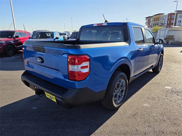 New 2025 Ford Maverick XLT 4D Crew Cab