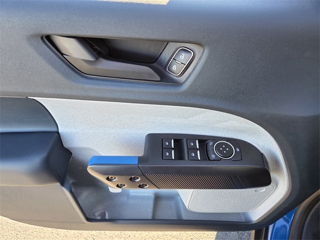 New 2025 Ford Maverick XLT 4D Crew Cab