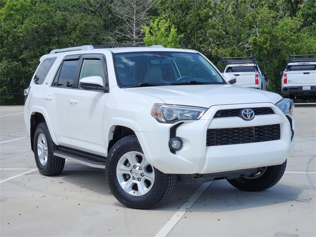 2018 White Toyota 4Runner RWD SUV